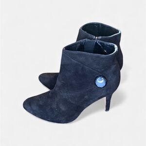 Vero Cuoio Black Suede Ankle Booties